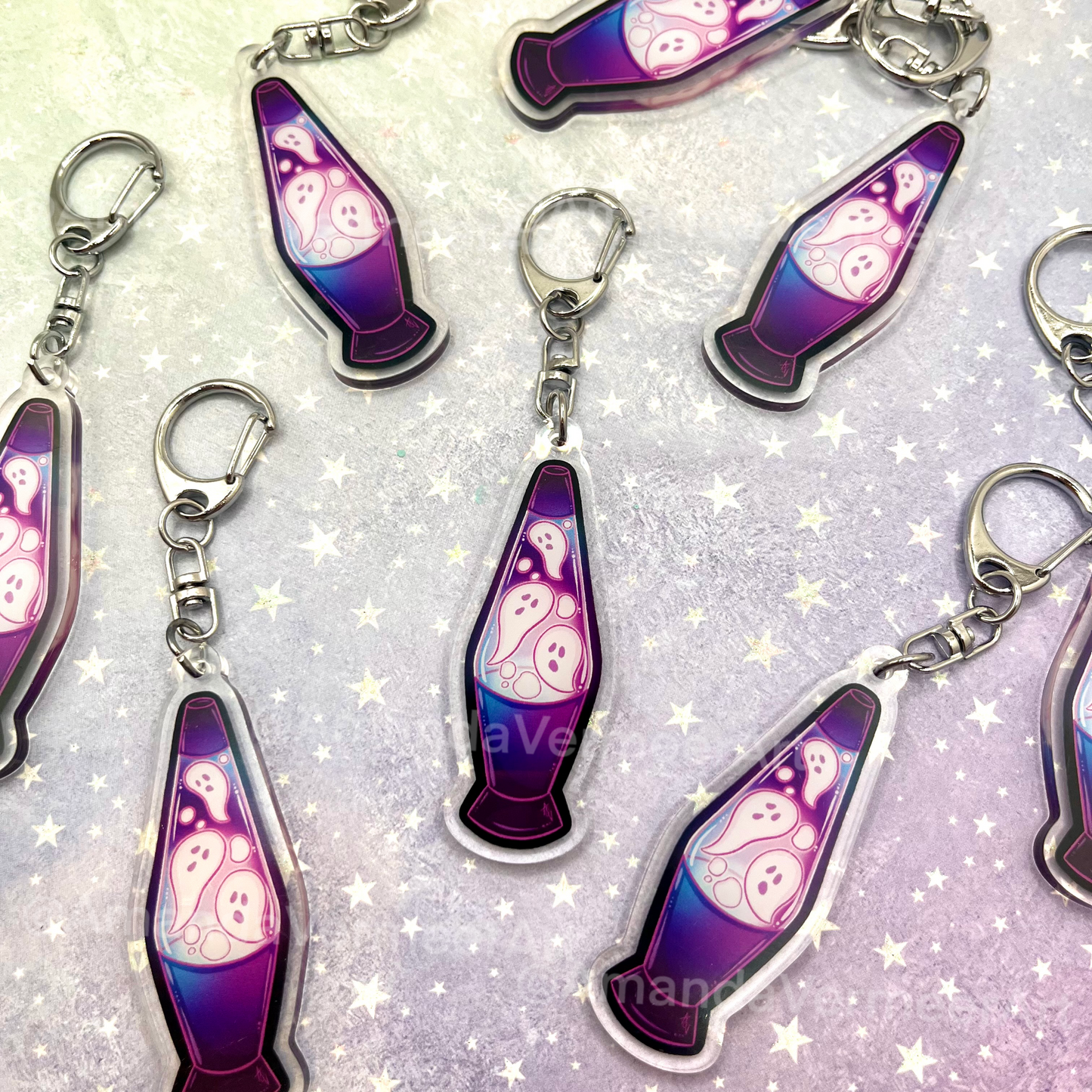 Ghosty Lava Lamp Keychain, 1”x2.5”