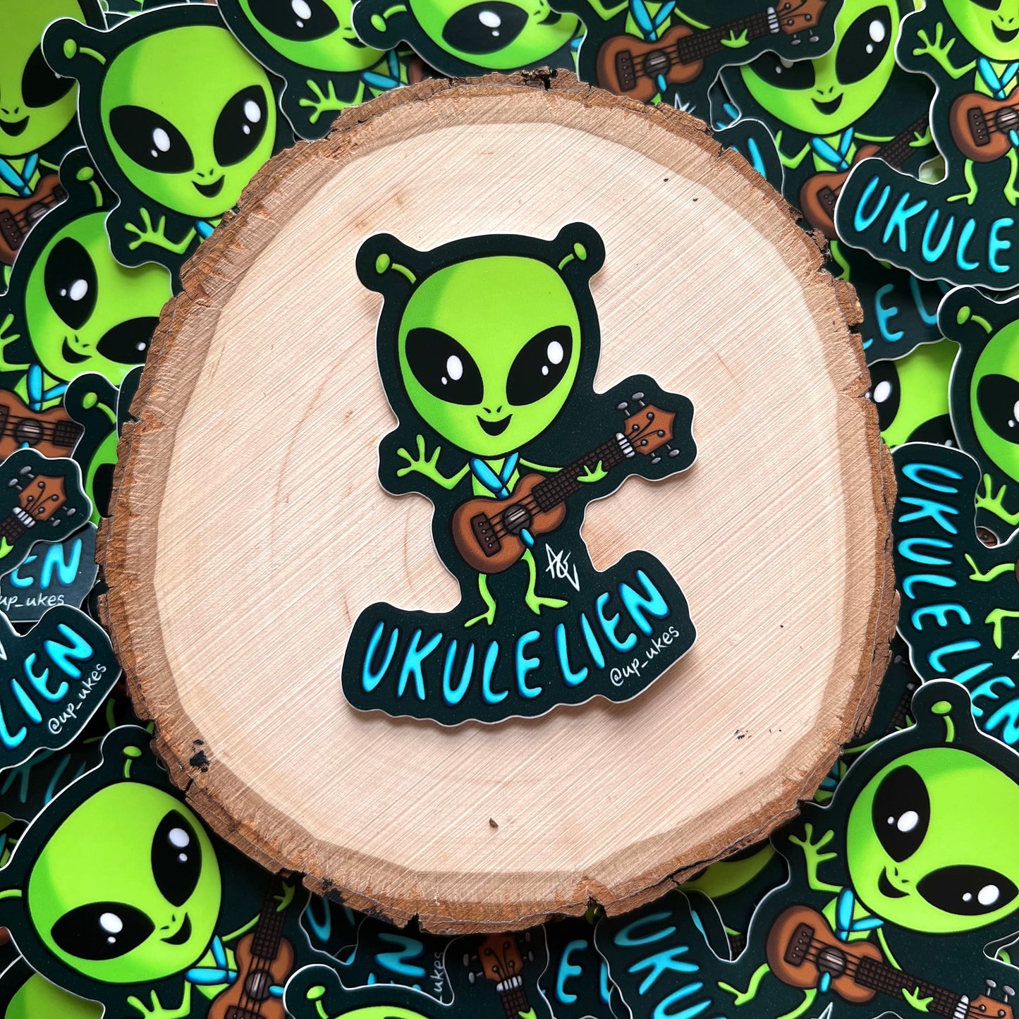 Ukulelien Sticker, 2”x3”