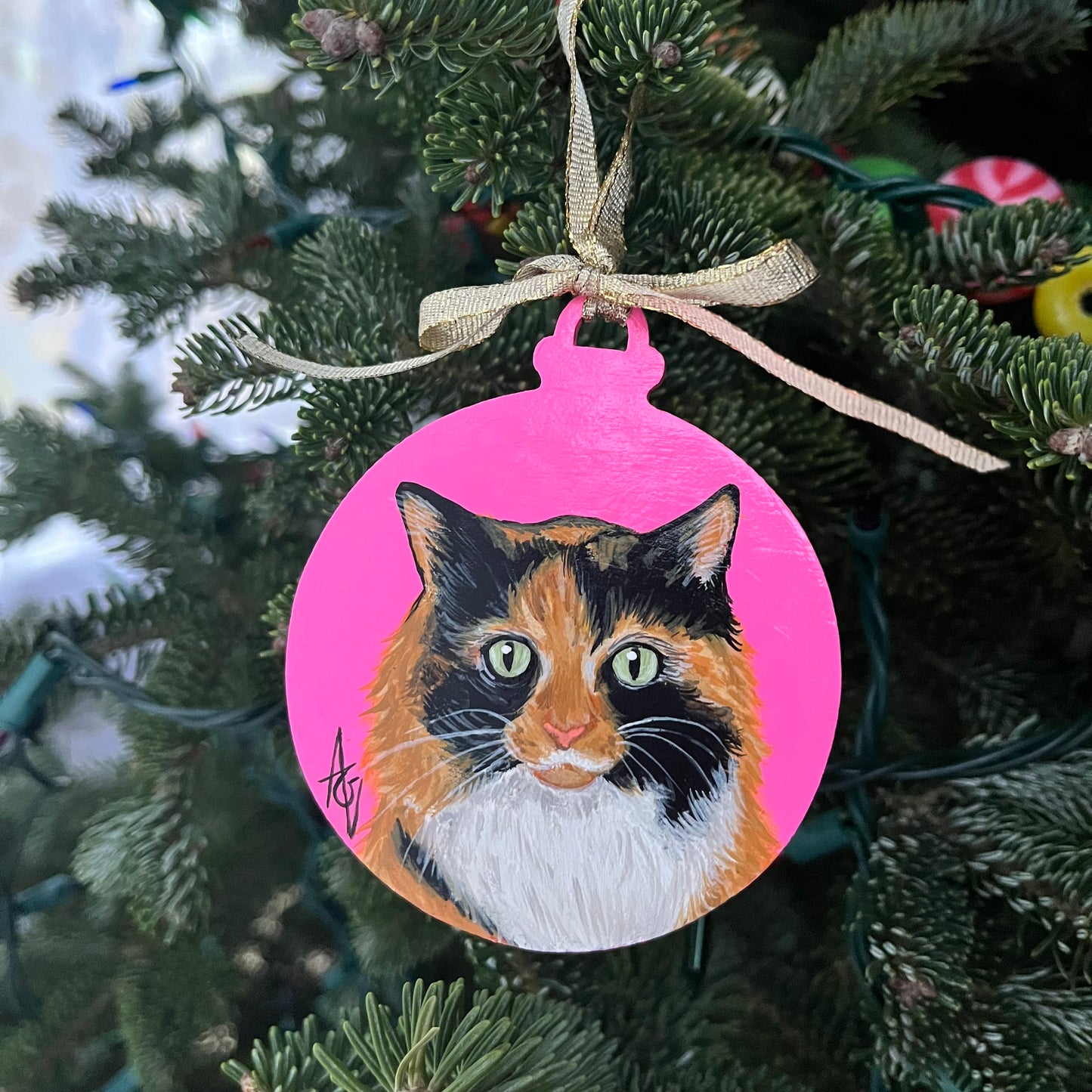 Pet Portrait Ornament Commission